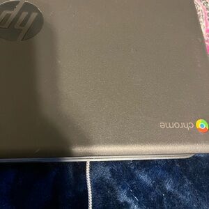 HP Chromebook - Stylish Black Laptop